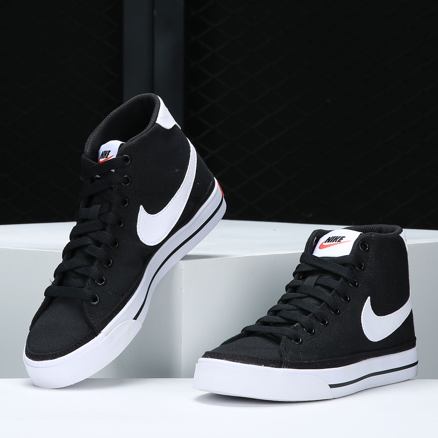 حذاء Nike Authentic COURT LEGA - مراجعة Vans Shoes Authentic وسعره